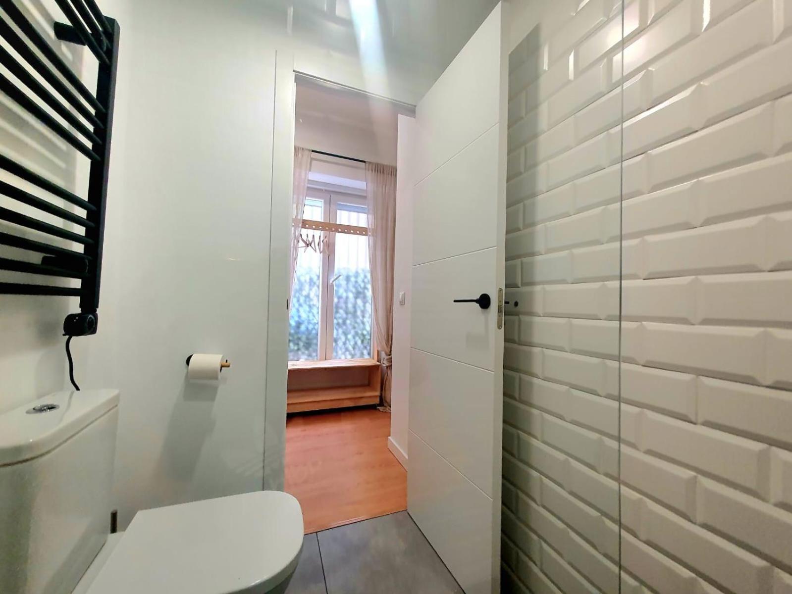 Rentadore Atocha Suites Madrid Exterior photo